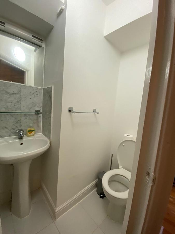 F1-Basement Studio Fits 3 Near Paddington Apartment London Exterior photo
